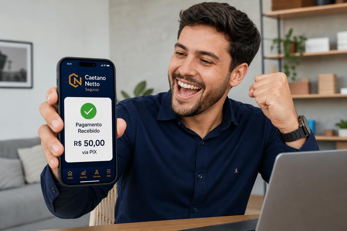 Parceiro comemorando ao ver o comprovante de pagamento da comissão no celular